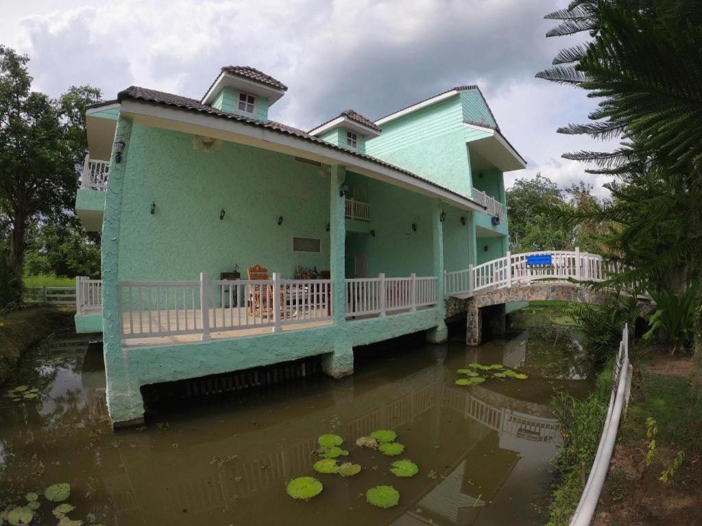 Charisma Resort Suan Phueng Zewnętrze zdjęcie