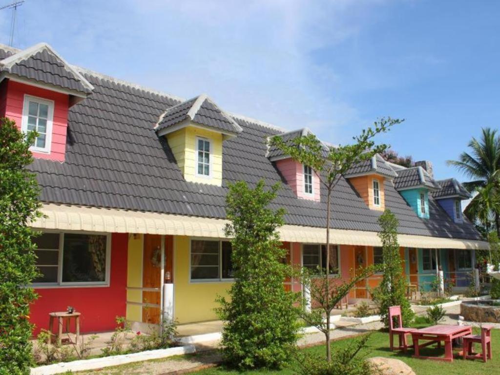 Charisma Resort Suan Phueng Zewnętrze zdjęcie