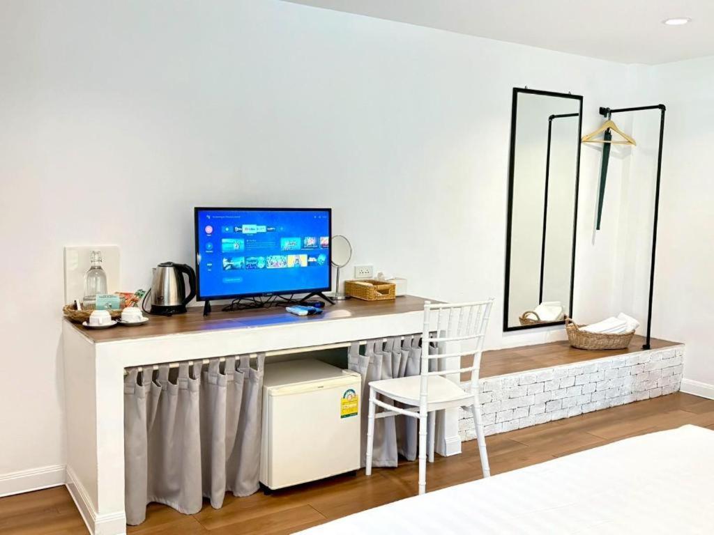 Charisma Resort Suan Phueng Zewnętrze zdjęcie